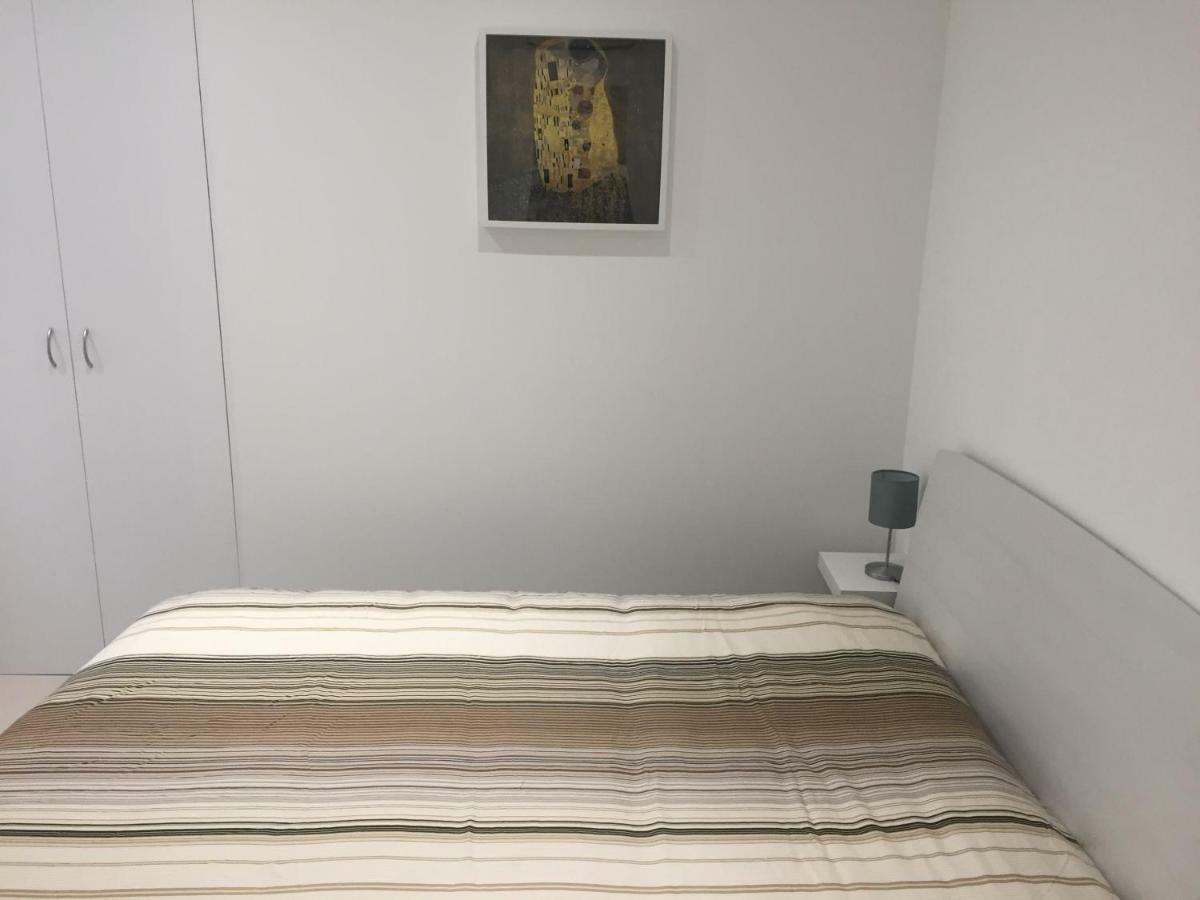 Menton 2 Pieces Climatise A Cote De La Plage Rue Palmaro ภายนอก รูปภาพ